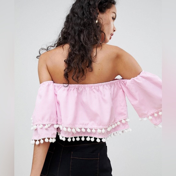 QED London Off Shoulder Crop Top With Pom
Pom Trim - Picture 3 of 6